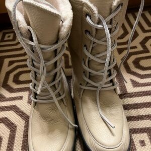 Women's Beige Lace-Up Winter Boots